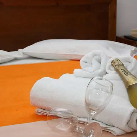 Aparthotel Poseidon Hotel 3*