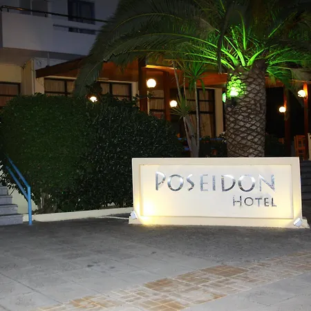 Poseidon Hotel Aparthotel 3*